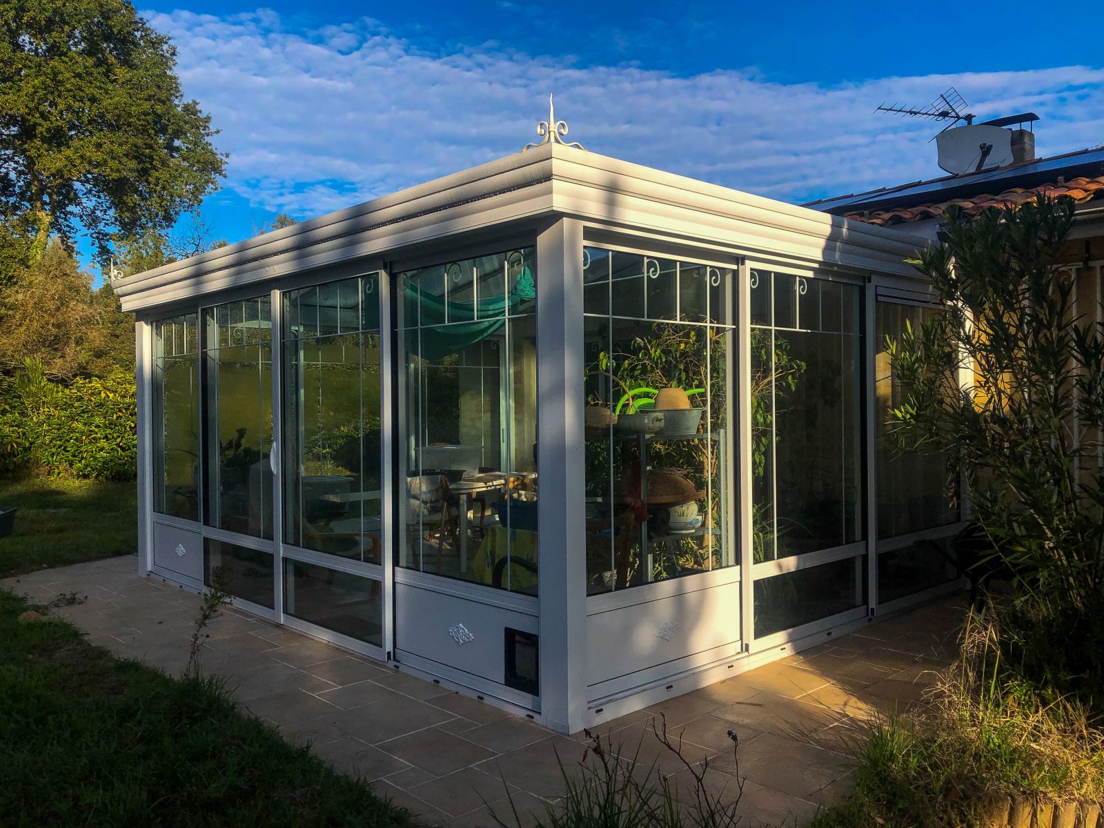 Tout savoir sur les vérandas à toit plat 