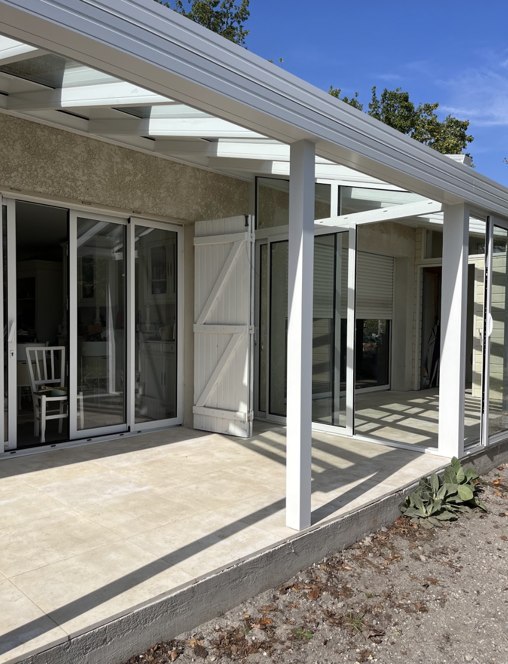 Pose d'une pergola / véranda à Saint Médard en Jalles (33)