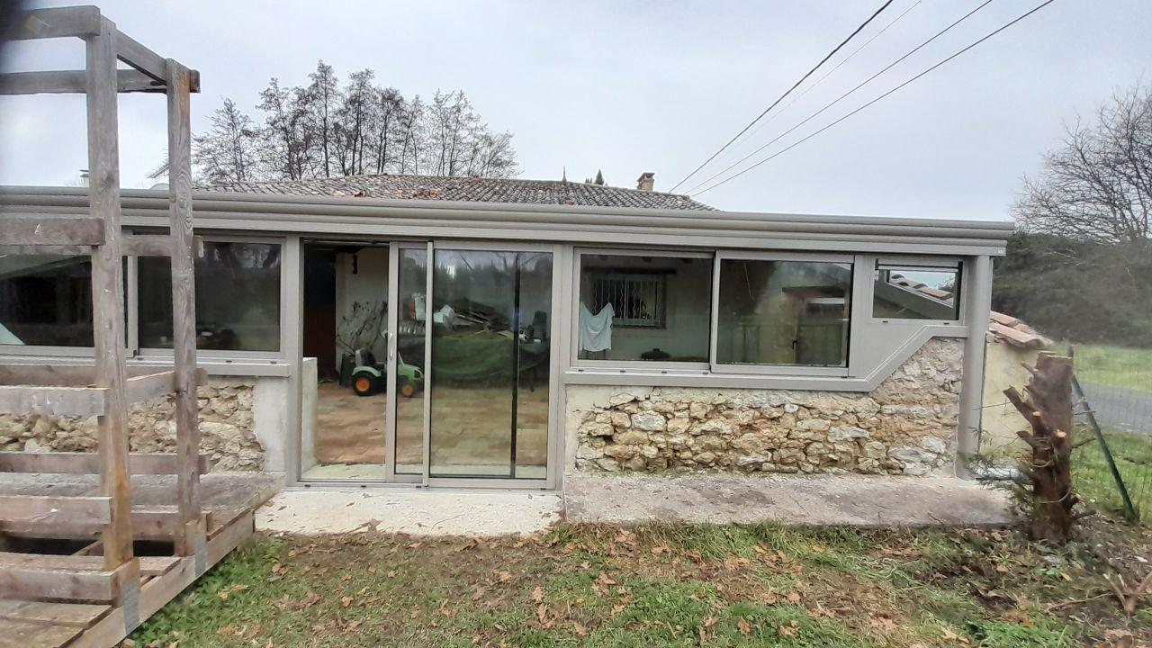 Démontage et reprise d'une toiture par une véranda type verrière à Bouliac (33)