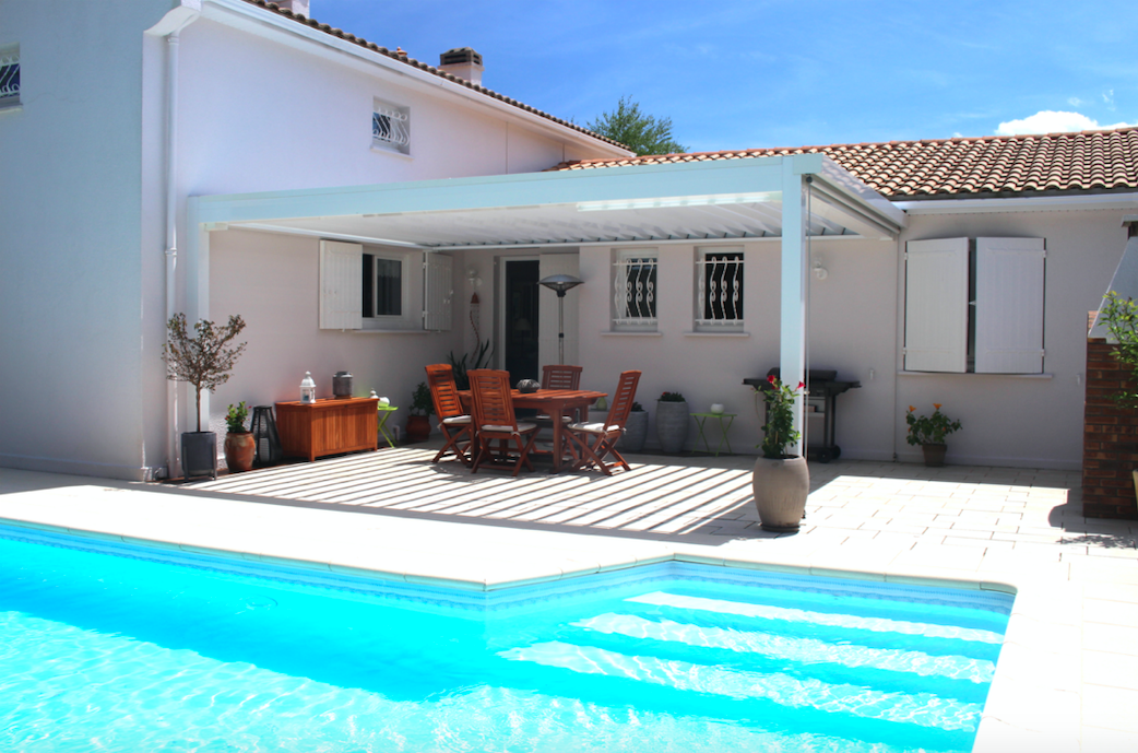 Changement d'une pergola bioclimatique existante à MARTIGNAS-SUR-JALLE (33)