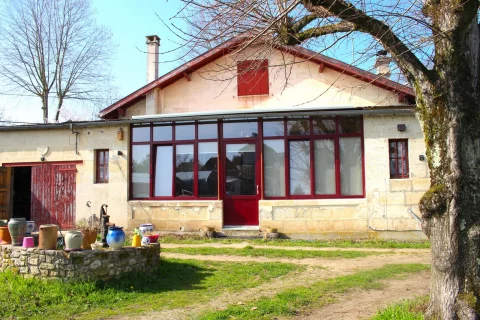 Rénovation d'une véranda existante avec puits de jour à SAINT DENIS DE PILE (33)