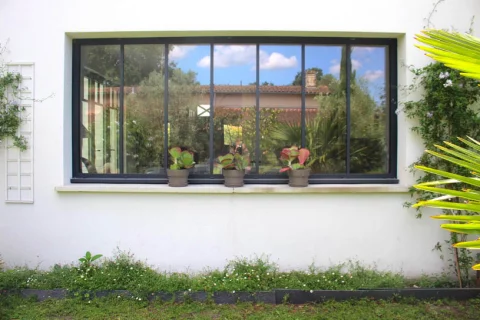 Pose de fenêtres et portes-fenêtres en aluminium à PESSAC (33)